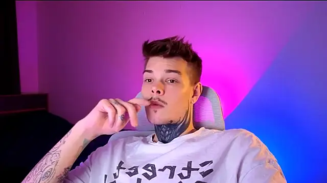 DENIS HERE online show from February 12, 2026, 3:56 pm