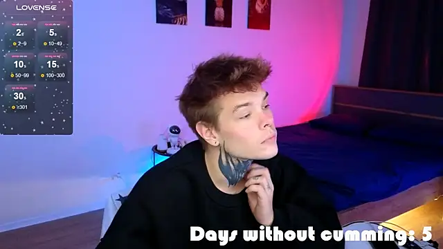 DENIS HERE online show from December 17, 2025, 10:53 am