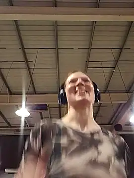 Exhibitionsplit online show from March 16, 2025, 9:37 pm