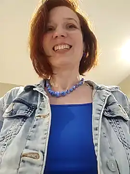 Exhibitionsplit online show from February 25, 2025, 5:08 pm