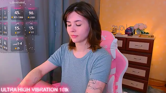 cutie mili online show from September 20, 2025, 8:08 am