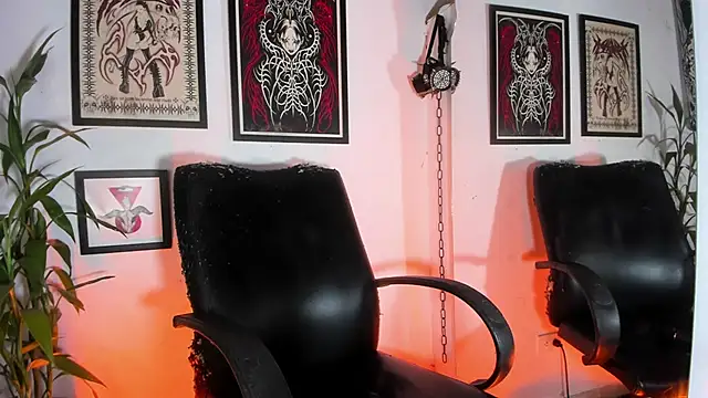 irregular fetish  online show from May 28, 2026, 9:10 pm