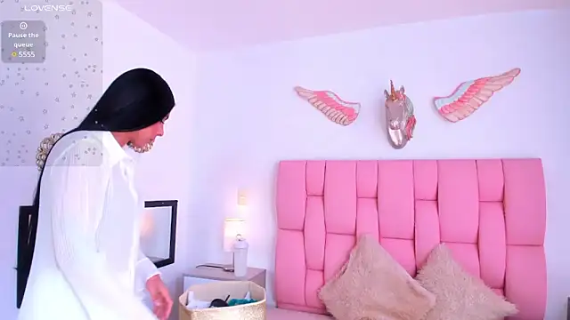 VeronikaOlsen online show from March 19, 2025, 12:45 pm