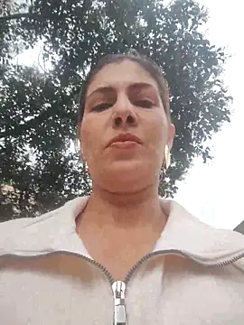 scarlett moore online show from April 19, 2026, 4:52 pm