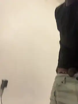 Snapshot of Atlantalitty chatting on January 19, 2025, 2:36 am Atlantalitty online show from January 19, 2025, 2:36 am