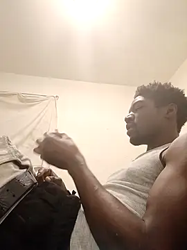 Snapshot of Atlantalitty chatting on October 31, 2025, 11:33 pm Atlantalitty online show from October 31, 2025, 11:33 pm