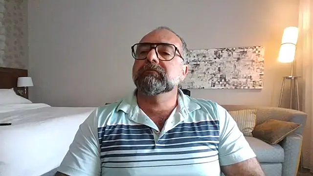 Snapshot of chainjulious chatting on March 11, 2026, 6:46 pm chainjulious online show from March 11, 2026, 6:46 pm