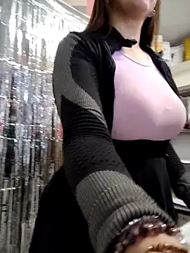 Mia Novikov online show from February 20, 2026, 10:01 pm