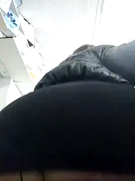 Mia Novikov online show from March 21, 2025, 7:13 pm