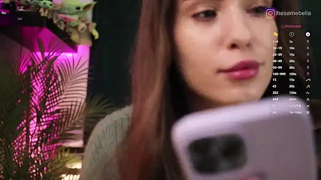 Snapshot of BabyYoda- chatting on October 21, 2025, 4:06 pm BabyYoda- online show from October 21, 2025, 4:06 pm