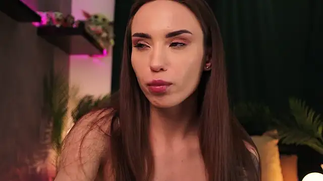 Snapshot of BabyYoda- chatting on February 16, 2025, 1:16 pm BabyYoda- online show from February 16, 2025, 1:16 pm