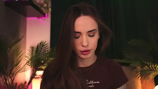 Snapshot of BabyYoda- chatting on March 15, 2025, 5:26 pm BabyYoda- online show from March 15, 2025, 5:26 pm