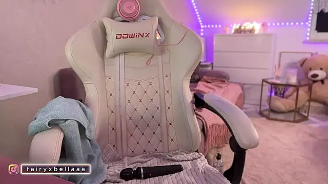 Snapshot of xxbabyxgiiirlxx chatting on February 12, 2026, 8:08 pm xxbabyxgiiirlxx online show from February 12, 2026, 8:08 pm