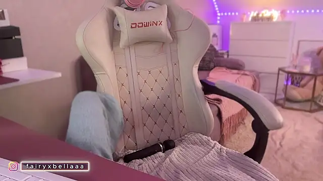 Snapshot of xxbabyxgiiirlxx chatting on February 14, 2026, 10:10 pm xxbabyxgiiirlxx online show from February 14, 2026, 10:10 pm