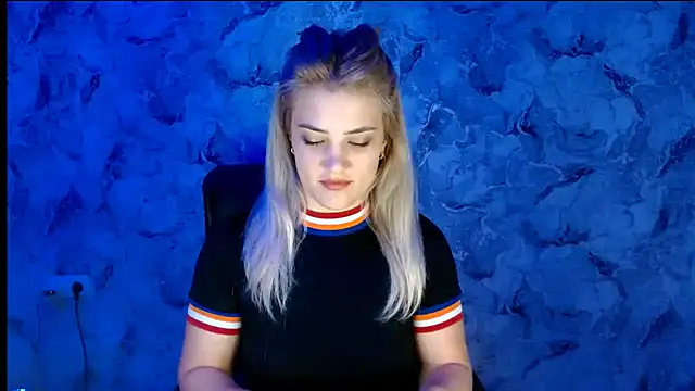 nika gold1 online show from September 30, 2025, 2:34 pm