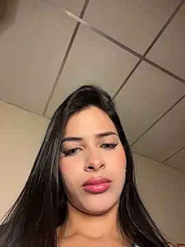 violetta-brown1 online show from April 12, 2026, 2:48 am