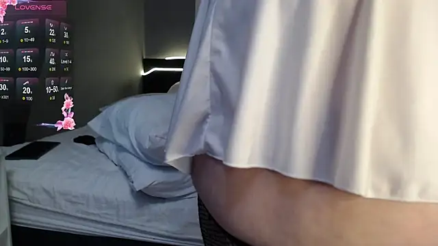 LadySambuca online show from December 15, 2025, 5:35 am