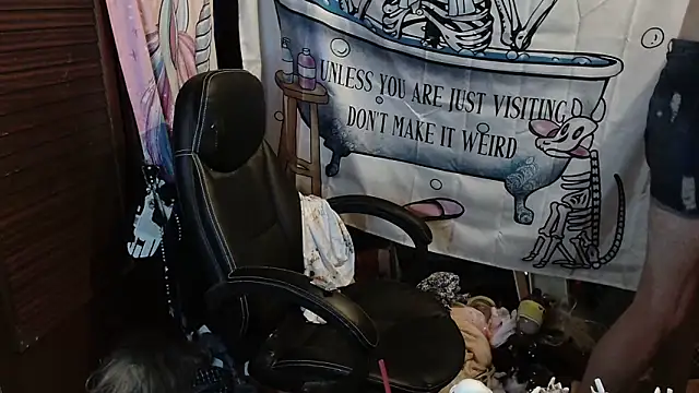 Ombeline1 online show from March 5, 2026, 4:20 am