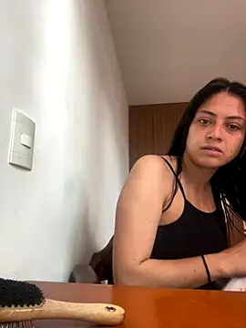 Juana19 online show from November 12, 2025, 2:32 pm