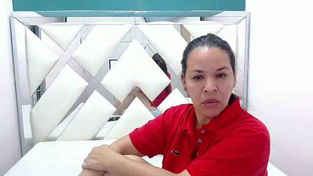 Lizeth Bels online show from April 15, 2026, 9:59 am