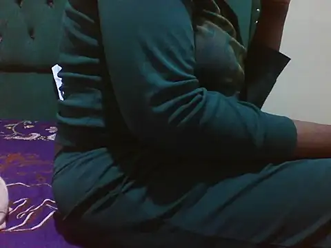Sexy Riri online show from June 18, 2026, 12:21 pm