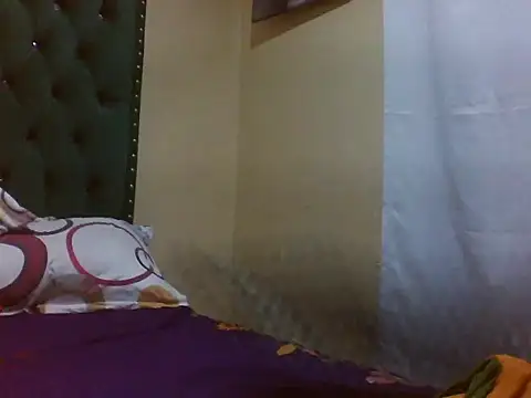 Sexy Riri online show from June 19, 2026, 11:53 pm
