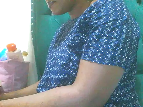 Sexy Riri online show from November 14, 2025, 1:15 pm