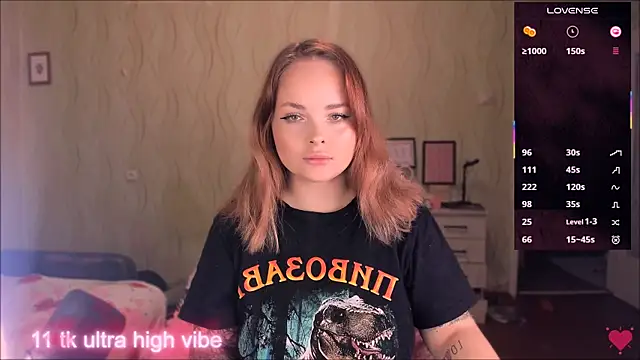 flower sarah  online show from October 6, 2025, 1:01 pm