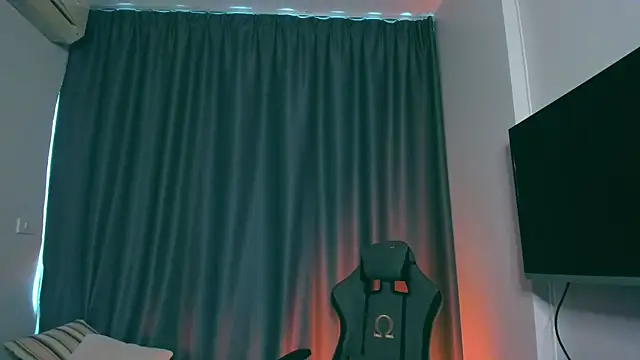 Samuel Andrew online show from March 19, 2025, 7:18 am