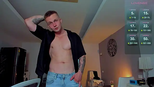 Snapshot of Samuel_Andrew chatting on February 24, 2026, 5:41 am Samuel Andrew online show from February 24, 2026, 5:41 am