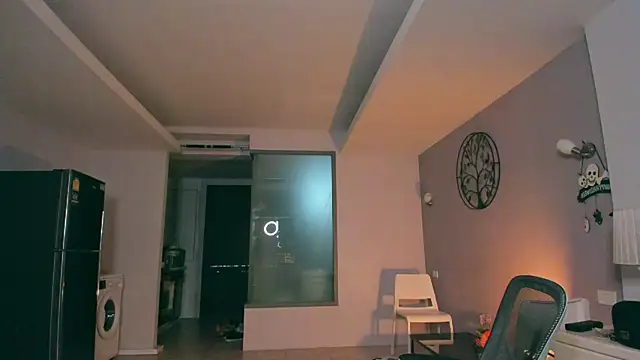 Samuel Andrew online show from October 20, 2025, 3:08 am