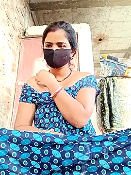 Snapshot of Mamta_Chaterjee chatting on May 25, 2026, 1:05 am Mamta Chaterjee online show from May 25, 2026, 1:05 am