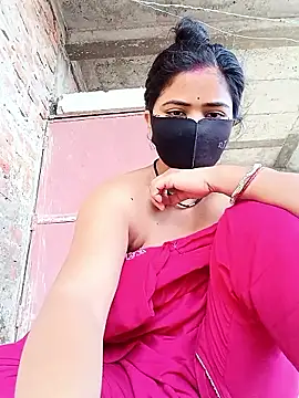 Snapshot of Mamta_Chaterjee chatting on June 5, 2026, 2:05 am Mamta Chaterjee online show from June 5, 2026, 2:05 am