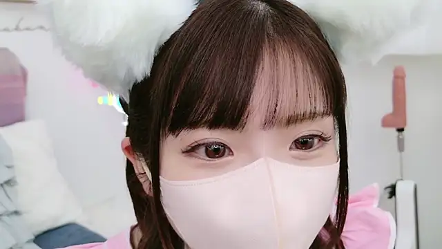 -minami- online show from March 3, 2025, 12:17 pm