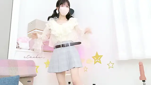 -minami- online show from February 6, 2025, 12:15 pm