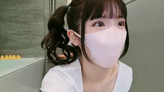 -minami- online show from February 9, 2025, 9:16 am