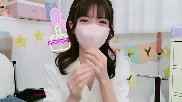 -minami- online show from January 27, 2025, 12:16 pm