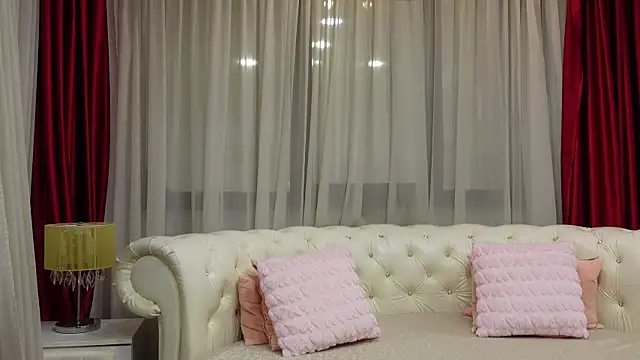 NinaCrystal1 online show from February 28, 2025, 6:10 am