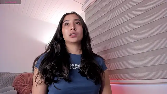 vico sweety online show from October 18, 2025, 9:06 pm