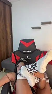 alexa joonesofficial online show from February 15, 2025, 3:31 am