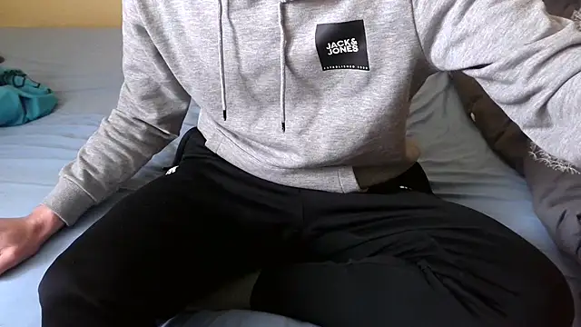 SissyStefanie online show from February 7, 2026, 8:22 am