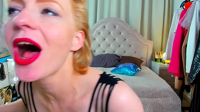 SquirtyAlisa online show from February 25, 2025, 8:53 pm