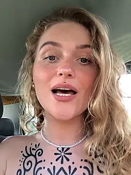 Goldloeckchen159 online show from March 15, 2025, 2:01 pm