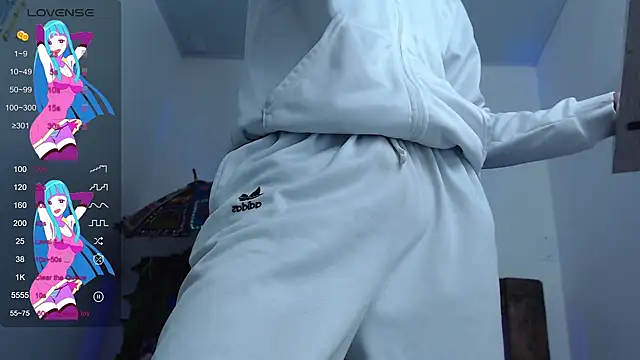 SARA VAL3NTINA  online show from March 13, 2025, 8:11 pm