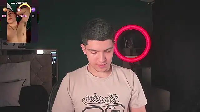 Brat  online show from September 29, 2025, 12:44 pm