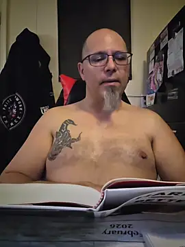 KrazyLegz online show from February 15, 2026, 6:07 pm