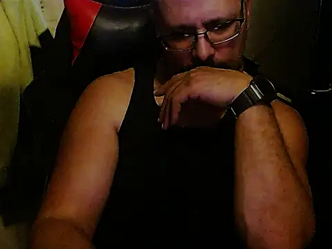 KrazyLegz online show from January 4, 2025, 11:06 pm