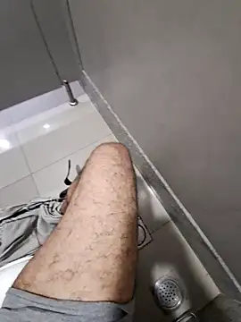 johny 69dxh online show from December 17, 2024, 7:50 am