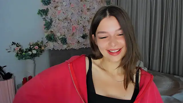 ContinentOfTranquility online show from September 14, 2025, 1:28 am