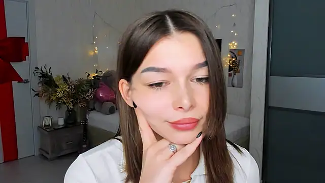 ContinentOfTranquility online show from March 17, 2025, 10:27 am